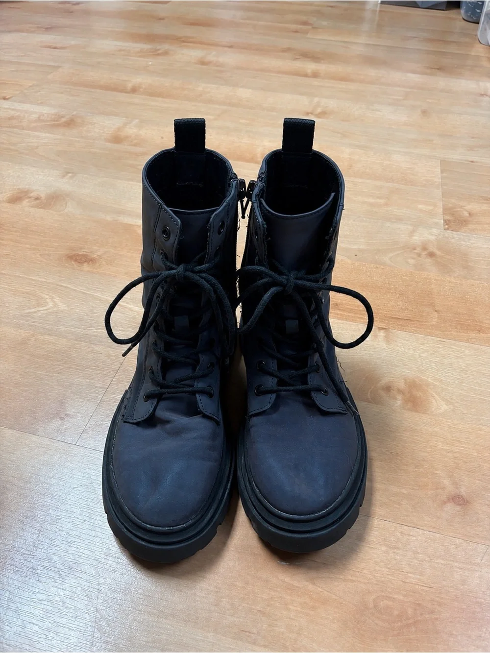 Zara Iridescent Combat Boot Lace Up Lug Sole Ankle Boots Purple Black EU 34 US 3